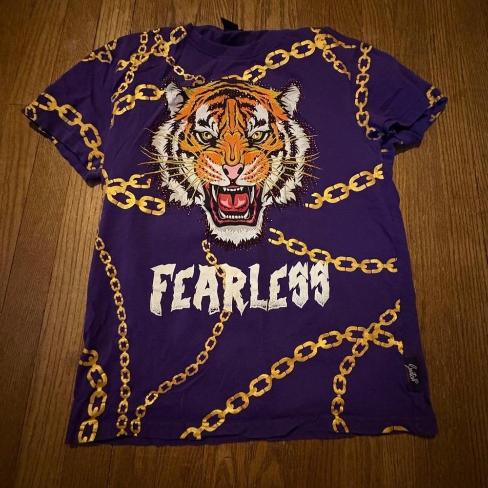 Switch Remarkable Limited Edition Fearless Tiger Graphic T-Shirt Purple Size M